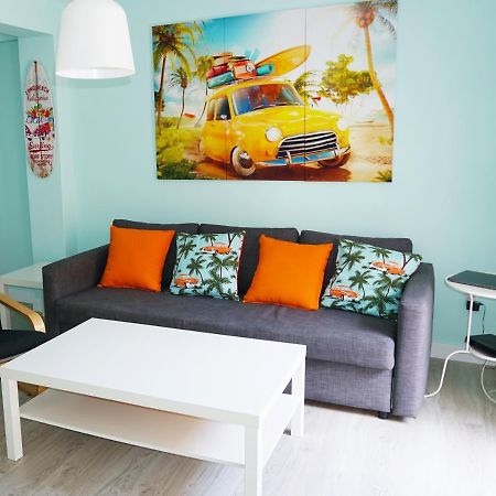 Charming Apartment In Alicante Near The Sea & City Center Bagian luar foto
